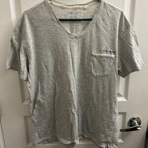 Guess V Neck